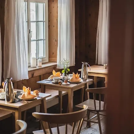 Muensterhus Josefs Alpine Lodge 3* シュルンス