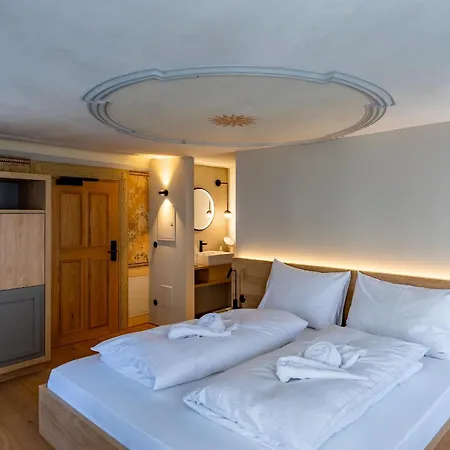 Münsterhus Josefs Alpine Bed and breakfast 3*