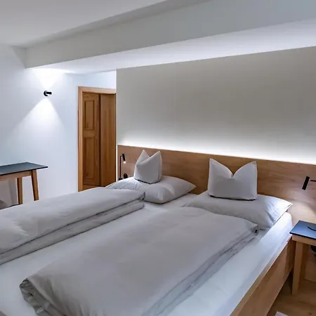 Muensterhus Josefs Alpine Bed & Breakfast Schruns
