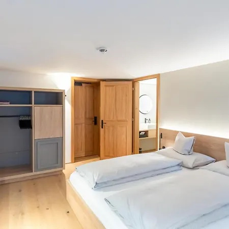 Bed & Breakfast Muensterhus Josefs Alpine